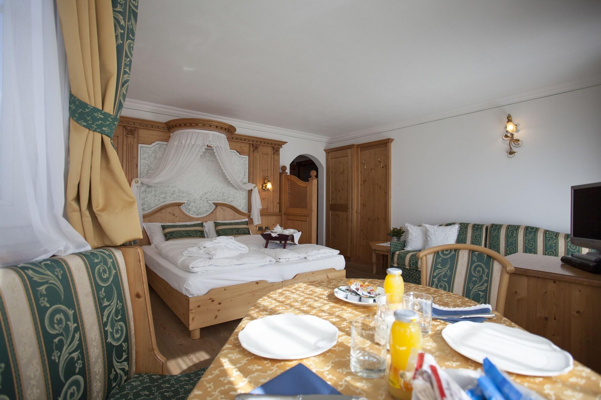 Hotel Chalet All'Imperatore Madonna Exterior foto